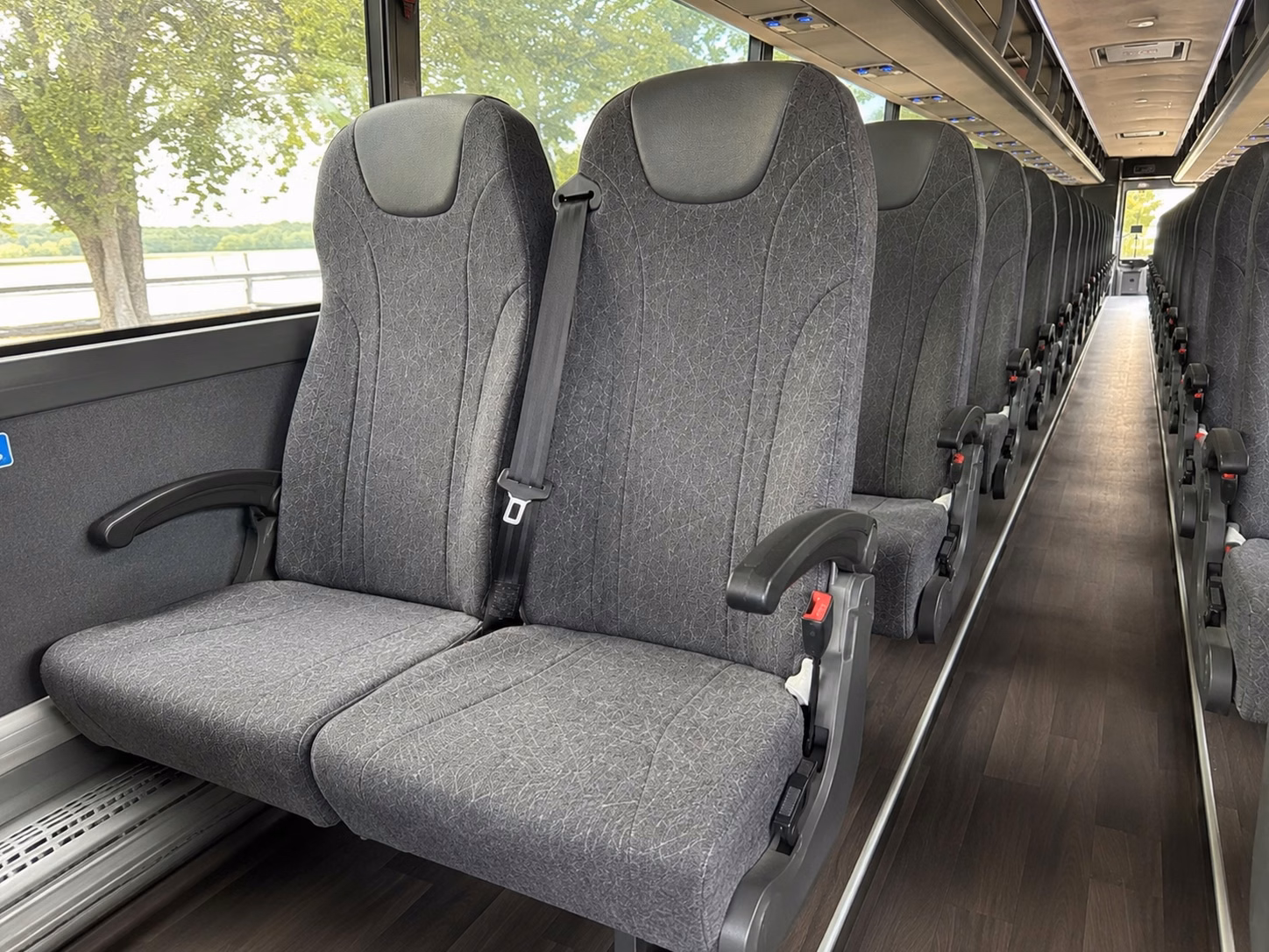 gainesville charter bus